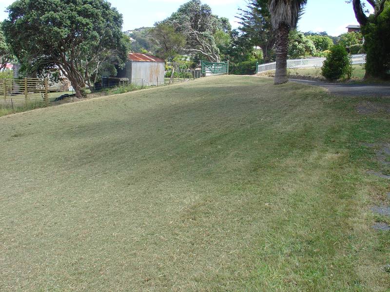 RUSSELL TOWNSHIP - VACANT SITE - EXCLUSIVE- RUSSELL BAY OF ISLANDS Picture 2