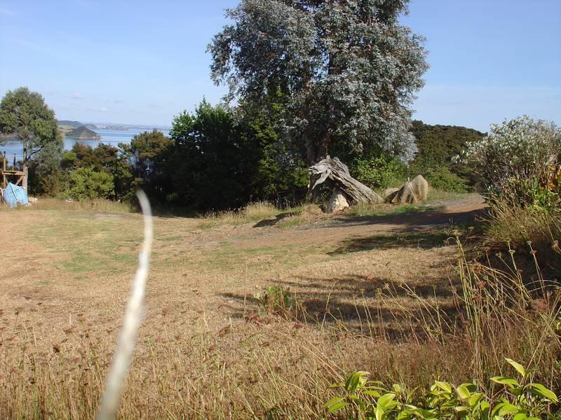 YOUR OWN PIECE OF PARADISE Picture 3