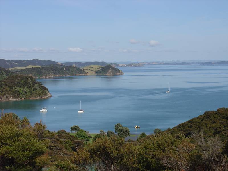 YOUR OWN PIECE OF PARADISE Picture 1