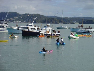 BUSINESS OPPORTUNITY AVAILABLE IN RUSSELL Picture BUSINESS OPPORTUNITY AVAILABLE IN RUSSELL Picture