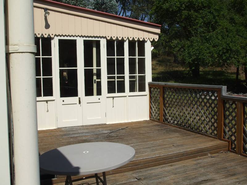 THE STATIONMASTER'S COTTAGE Picture