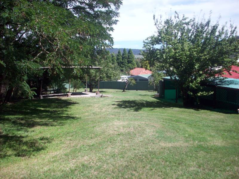 THE SECRET GARDEN Picture 2