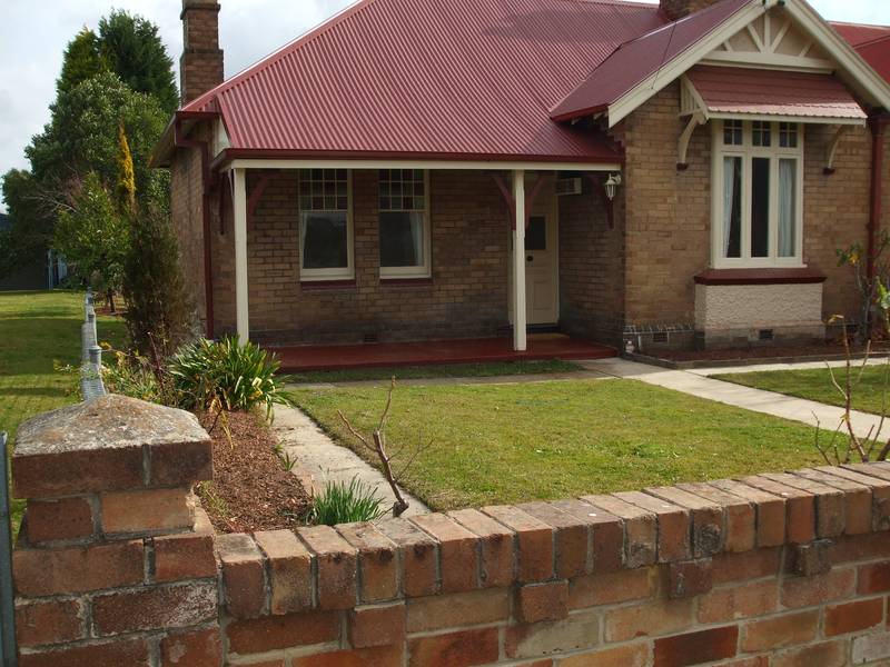 MAGNIFICENT Picture 1