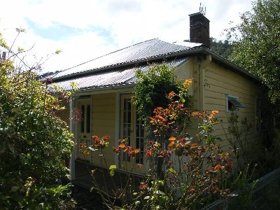 BELLS COTTAGE Picture