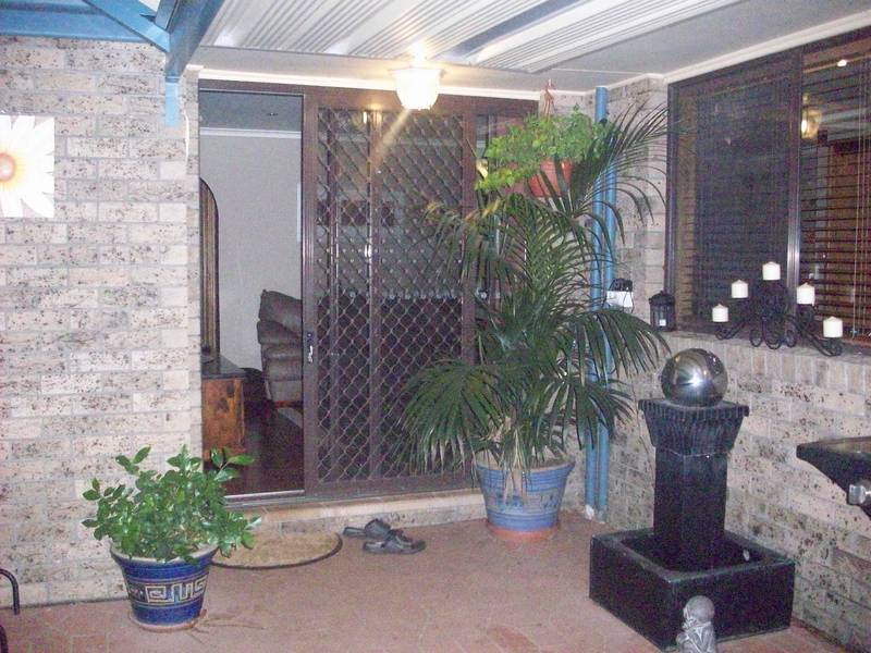 'EXCEPTIONAL QUALITY AND LOCATION" Picture 2