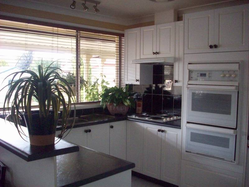 "CONTEMPORARY MODERN DELIGHT'' Picture 3