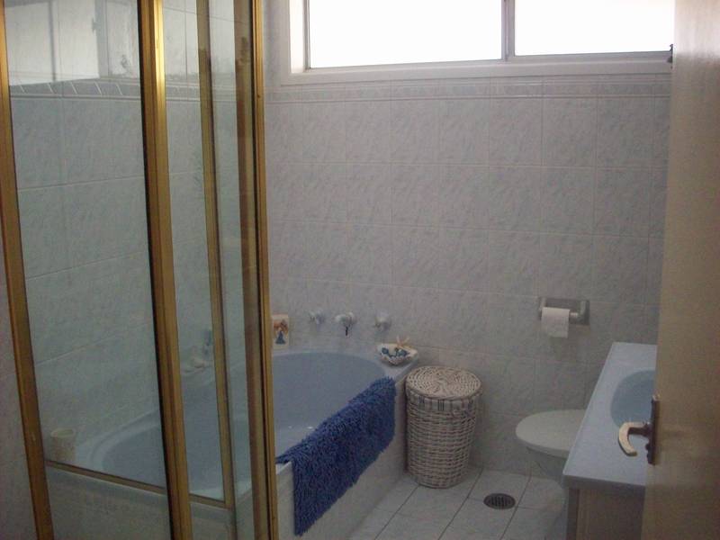 "CONTEMPORARY MODERN DELIGHT'' Picture 2