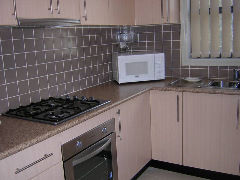 FULLY FURNISHED APARTMENTS Picture 1