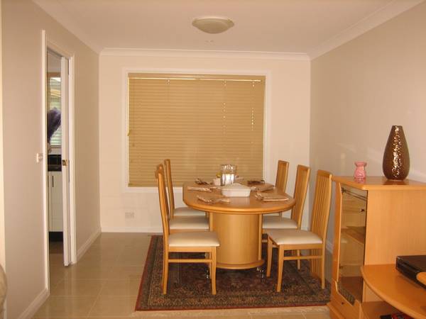 EUROPEAN STYLE + CLASS - RELUCTANT SALE Picture 2