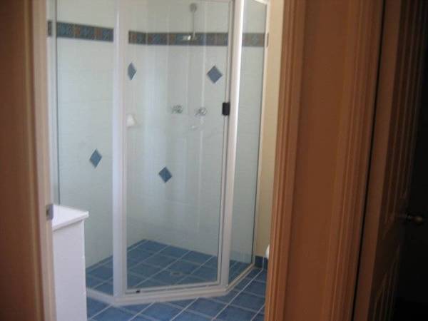 4 BEDROOM HOME WITH ENSUITE Picture 3