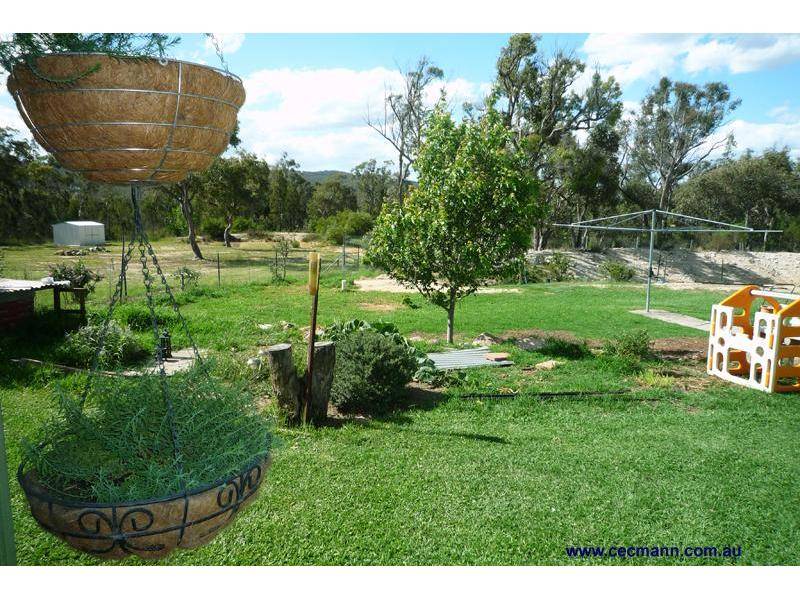 COUNTRY CHARM Picture 3