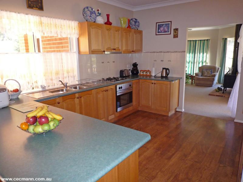 HIDDEN FROM THE OUTSIDE Picture 2