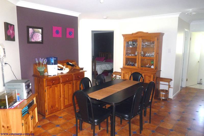 ONE OF THE BEST STREETS IN TOWN Picture 3