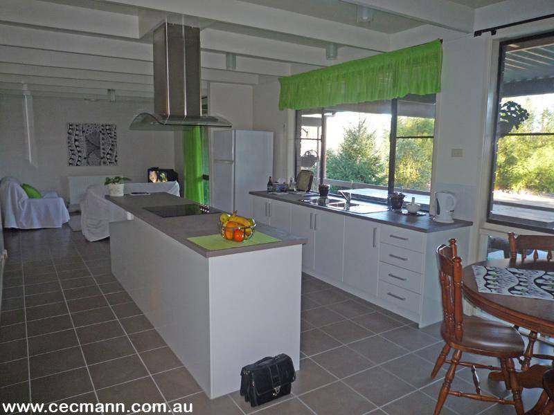 IN ONE OF THE FINEST LOCATIONS Picture 2