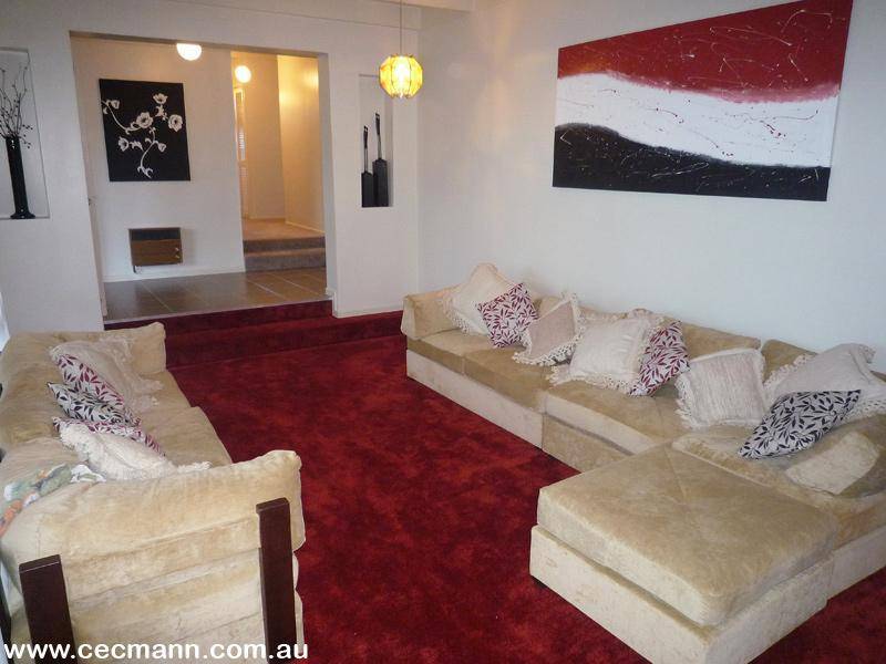 IN ONE OF THE FINEST LOCATIONS Picture 3