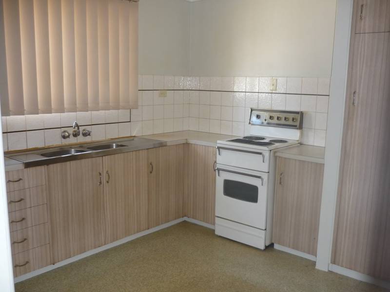 TWO BEDROOM UNIT Picture 3