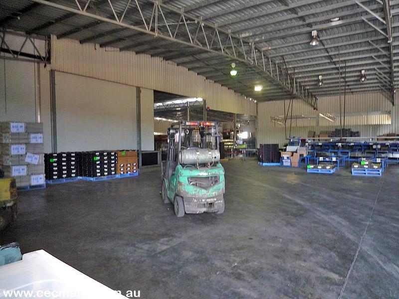 FANTASTIC PACKING FACILITY Picture 3