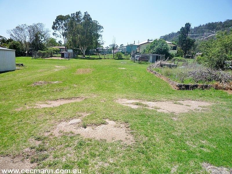 WOULD BE RENOVATOR WANTED! Picture 3