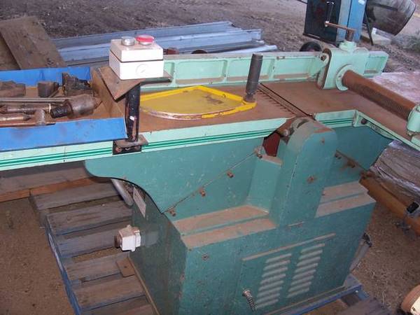 WARWICK SQIT AUCTION - TOTAL CLEARANCE SALE OVER 600 LOTS - SATURDAY 19TH MAY 9AM ON SITE Picture 2