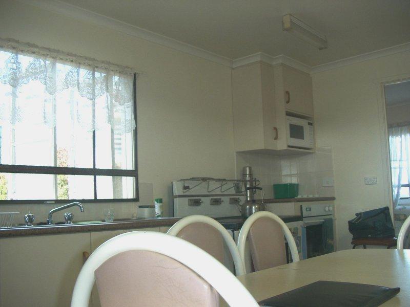 TOP VINEYARD WITH WINERY POTENTIAL Picture 3