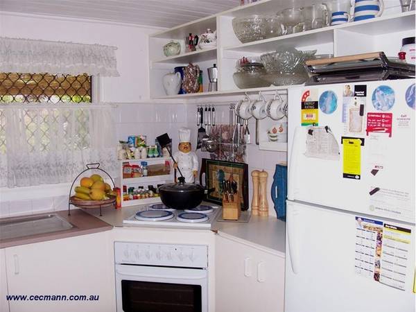 STONES THROW FROM TOWN Picture 3