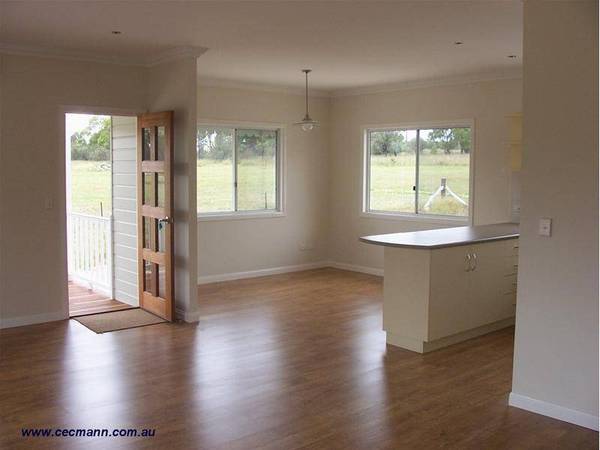 SEVERNLEA - 20 ACRES OF TREE CHANGE LIVING Picture 3