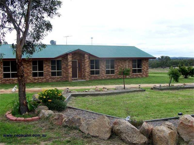 WITH
PLENTY OF ROOM TO MOVE Picture 1