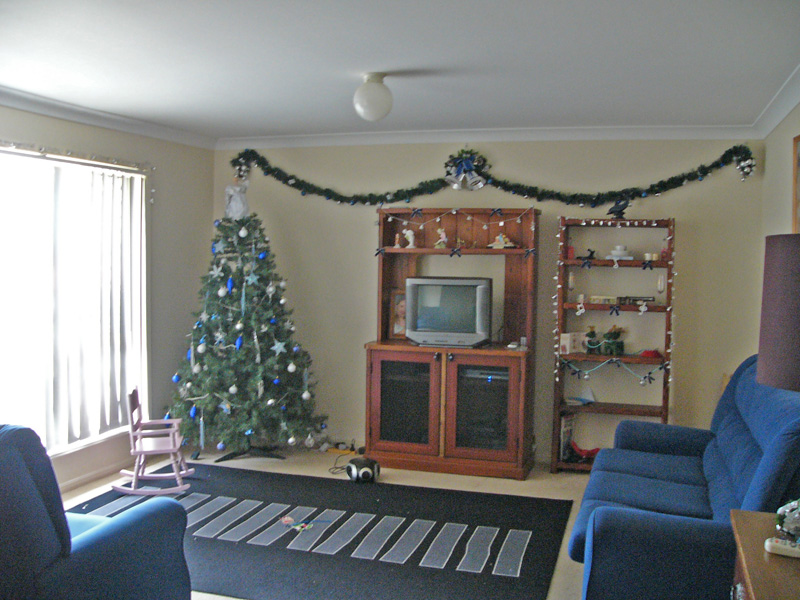 4 BEDROOM HOME - Application Pending Picture 2