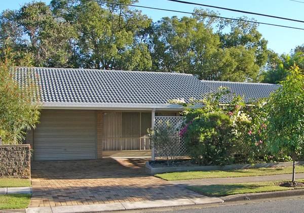All offers considered - Sunnybank Hills Picture 1
