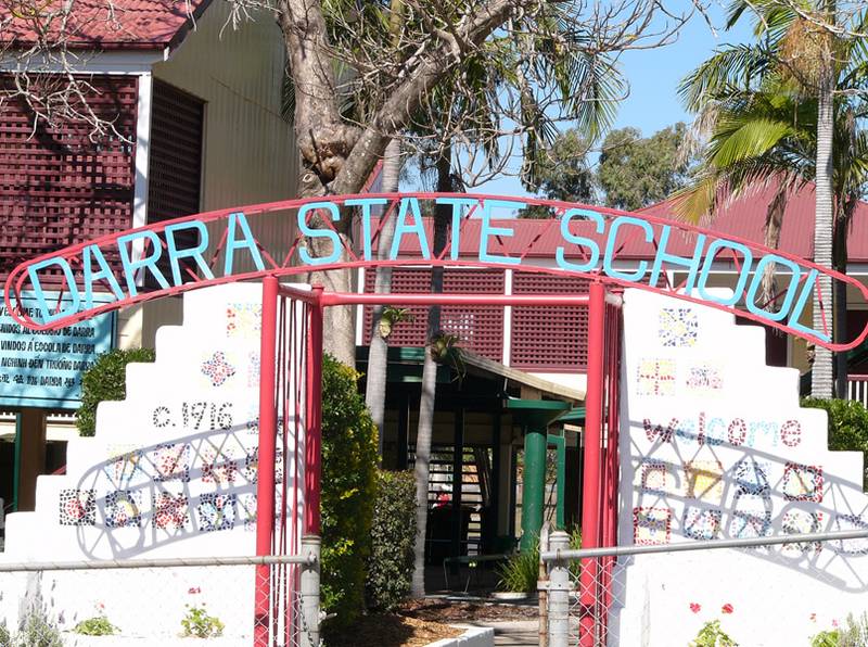 TOWNHOUSE CONVENIENCE Picture 3