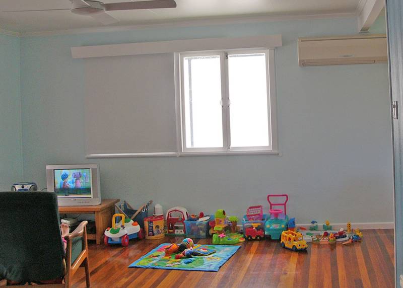 Spacious Family Home Picture 3