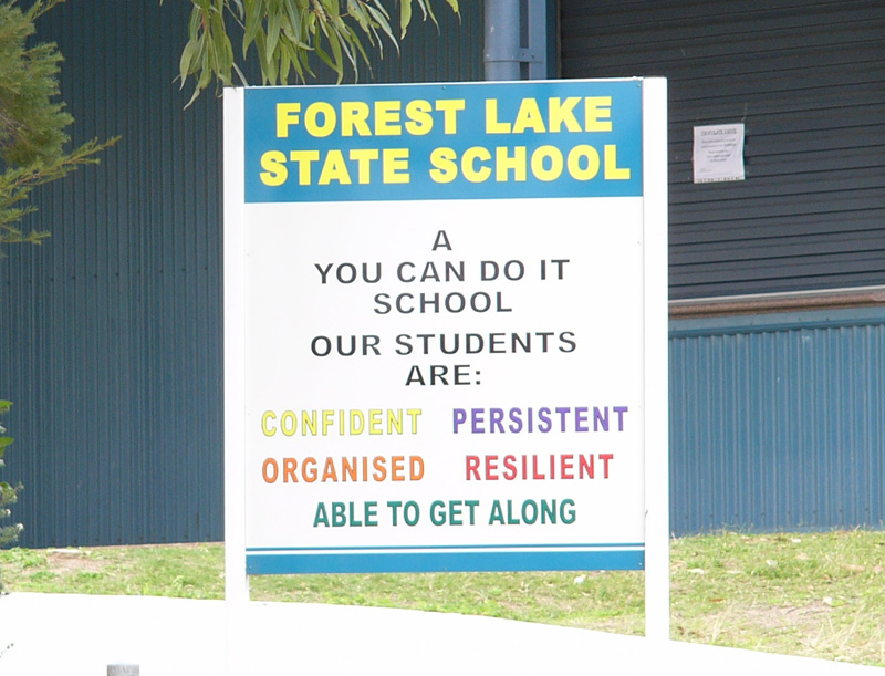 NEAT 3 BEDROOM HOME Picture