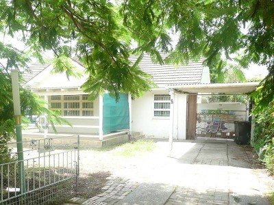 Opposite Park - Open House Thu 13, 2 - 2.15pm Picture