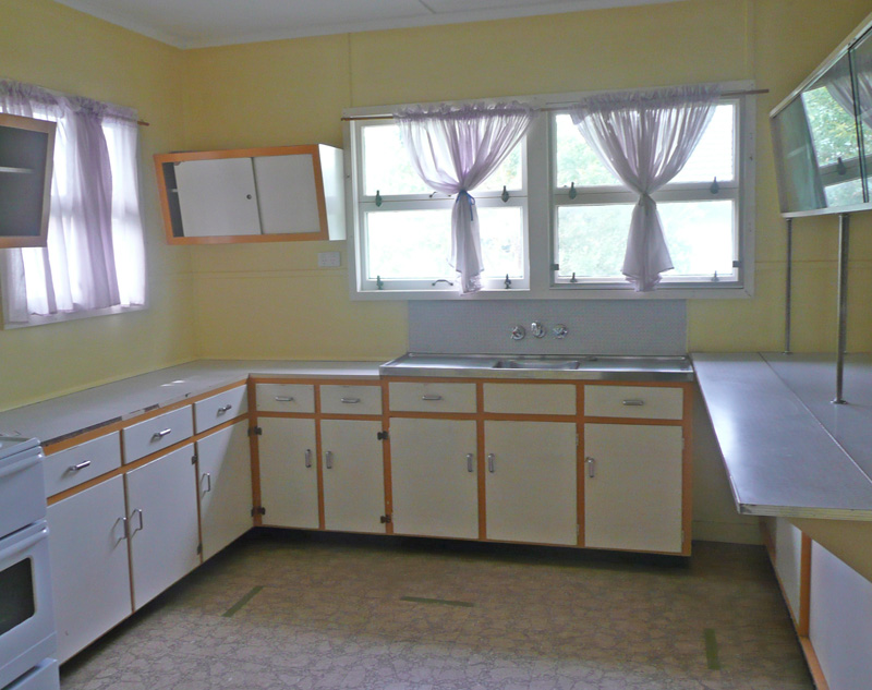 WALK TO SCHOOL Picture WALK TO SCHOOL Picture