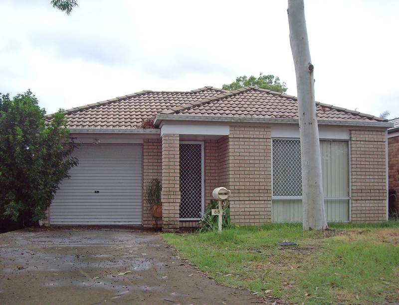 Lovely Villa Home Picture 1