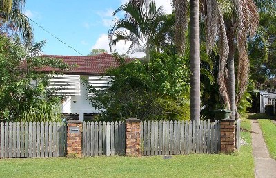 Huge 1060 square metre block Picture