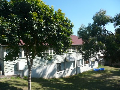 Spacious and Gracious
OPEN HOUSE Saturday 11.00 - 11.45am Picture