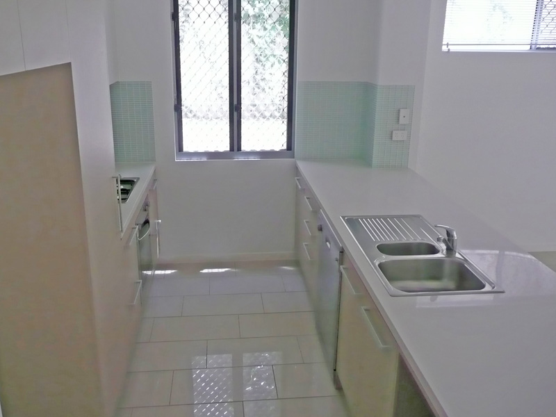 ONE WEEK'S FREE RENT Picture 3