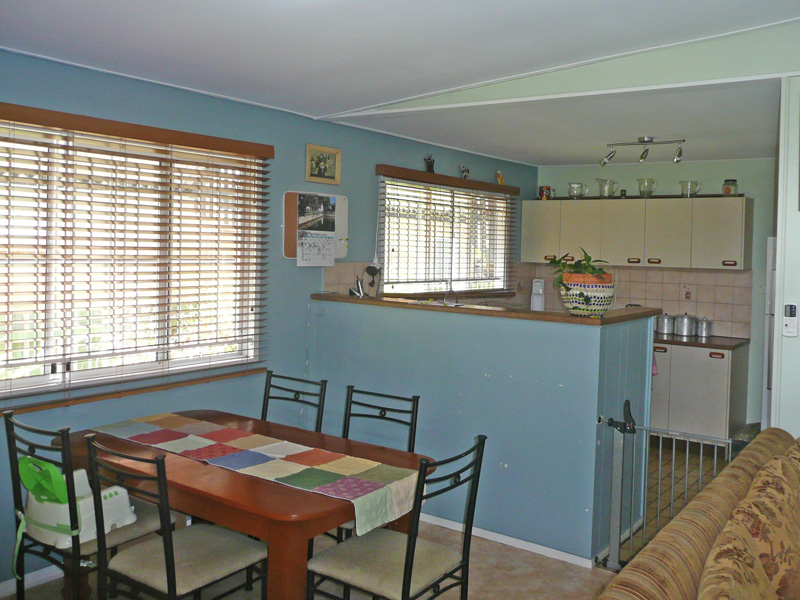 Country cottage with huge street appeal OPEN HOUSE SAT 10.00am -10.45am Picture 3