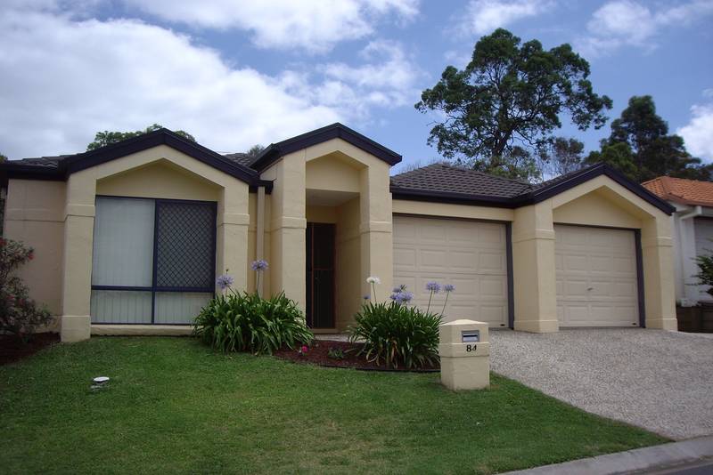 Great Four Bedroom Villa Home Picture 1