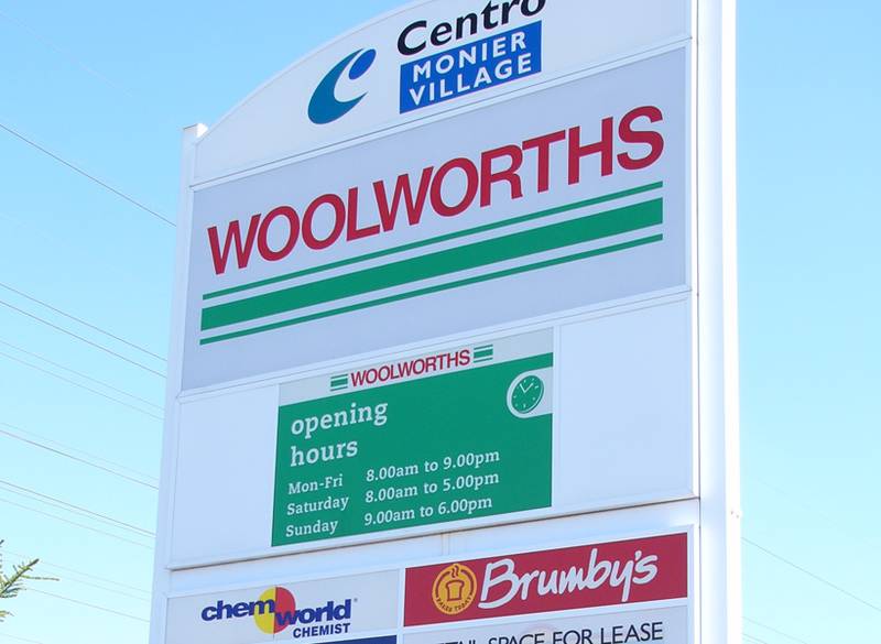 LOW MAINTENANCE LIVING Picture 3