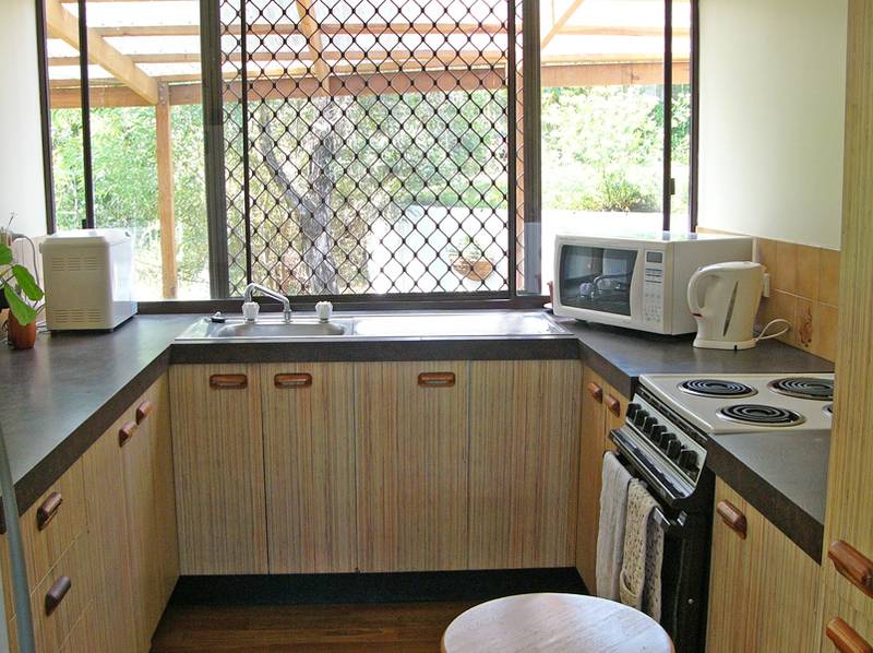 WALK TO SCHOOLS & PARKS Picture 2