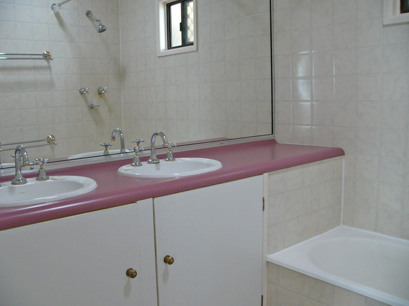 OXLEY HIGH SIDE - Application Pending Picture 3