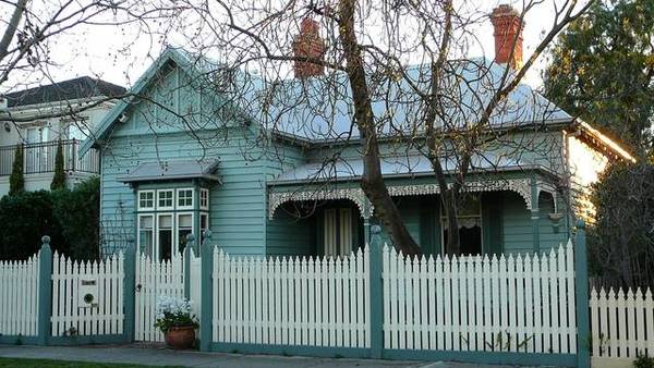 VICTORIANA BEAUTY 'Circa 1903' Picture 1