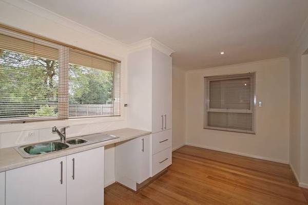 COMPLETE THE FINISHING TOUCHES Picture 3