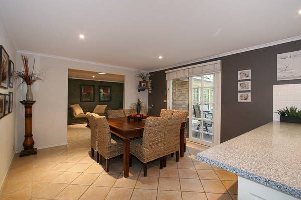 LARGE HOME - LARGE BLOCK Picture 3