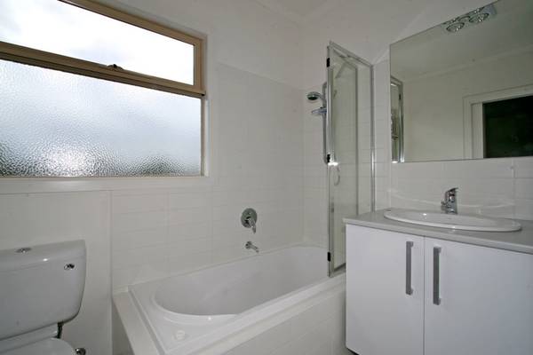 QUICK SALE WANTED.
IF YOU WANT IT, IT'S YOURS!! Picture 3