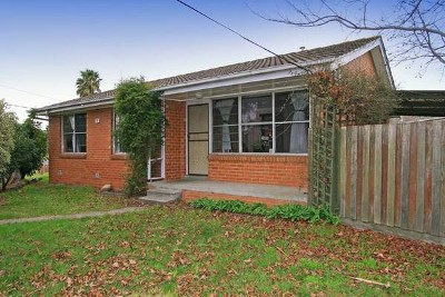 BEST INVESTMENT PROPERTY IN FRANKSTON NORTH Picture