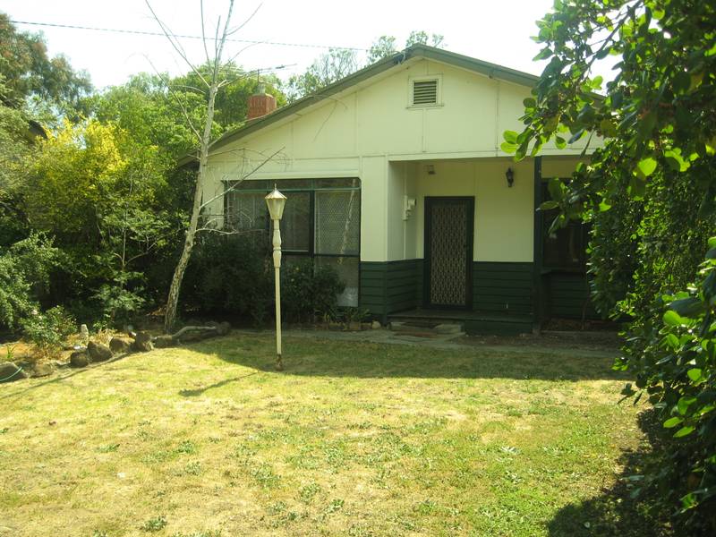 2 BEDROOM HOME CLOSE TO CBD! Picture 1