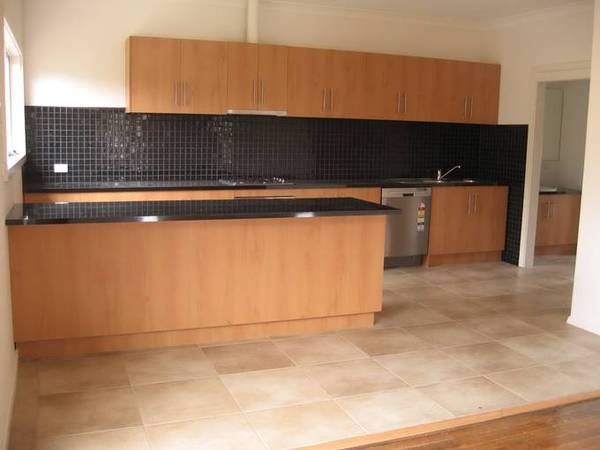 BEAUTIFUL 2 BEDROOM TOWNHOUSE + STUDY Picture BEAUTIFUL 2 BEDROOM TOWNHOUSE + STUDY Picture